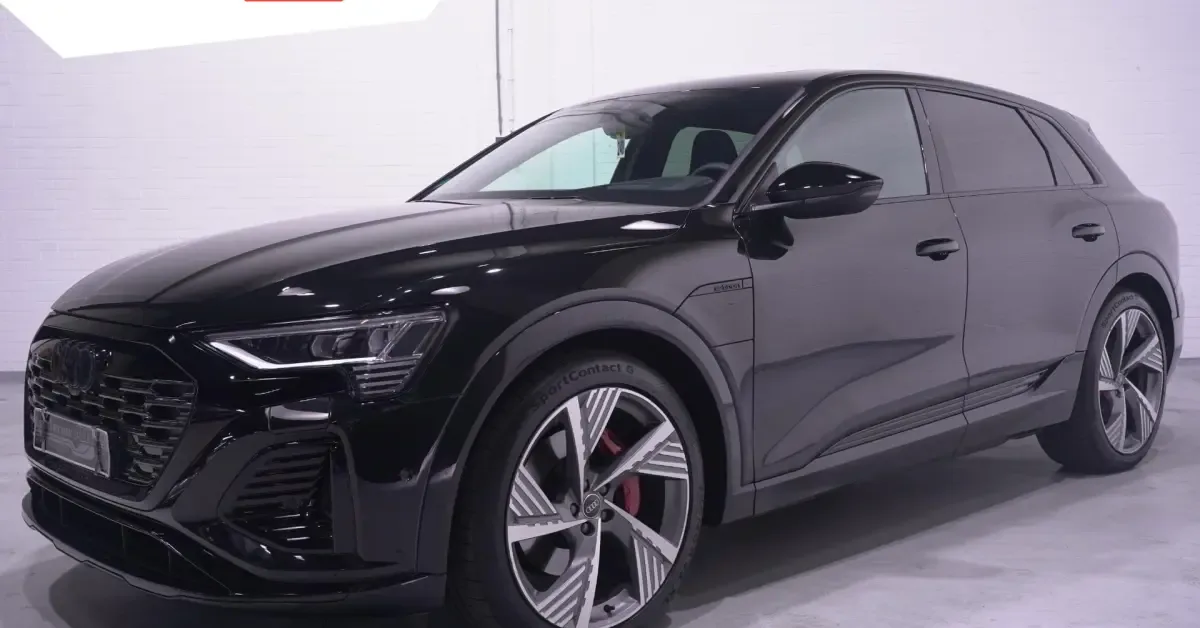 Audi Q8 e-tron (2024) — foto 1