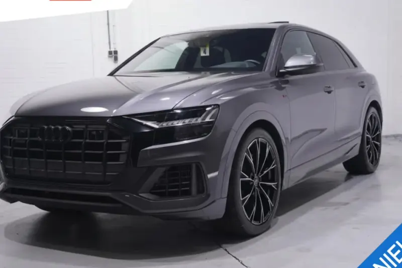 Audi Q8 (2022)