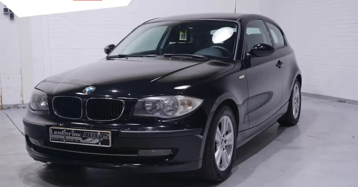 BMW 1-Serie (2009) — foto 1