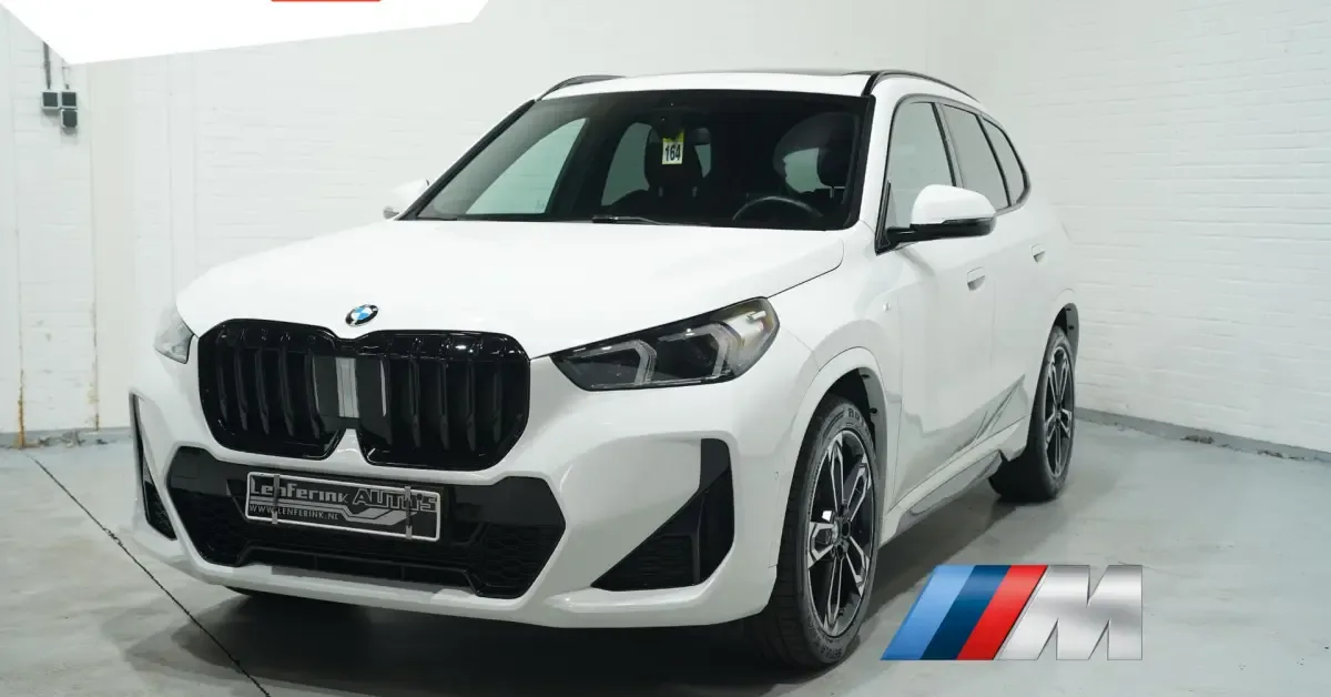BMW X1 (2024) — foto 1