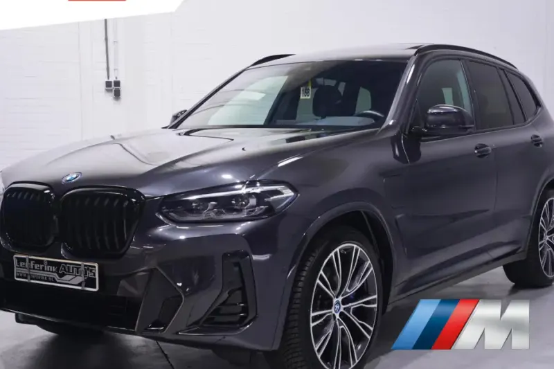 BMW X3 (2023)