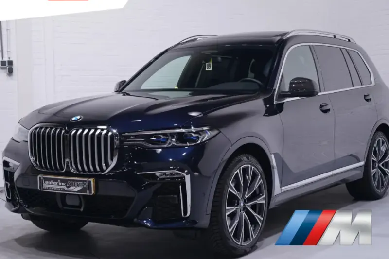 BMW X7 (2022)