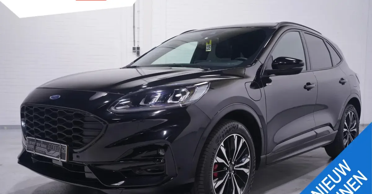 Ford Kuga (2022) — foto 1