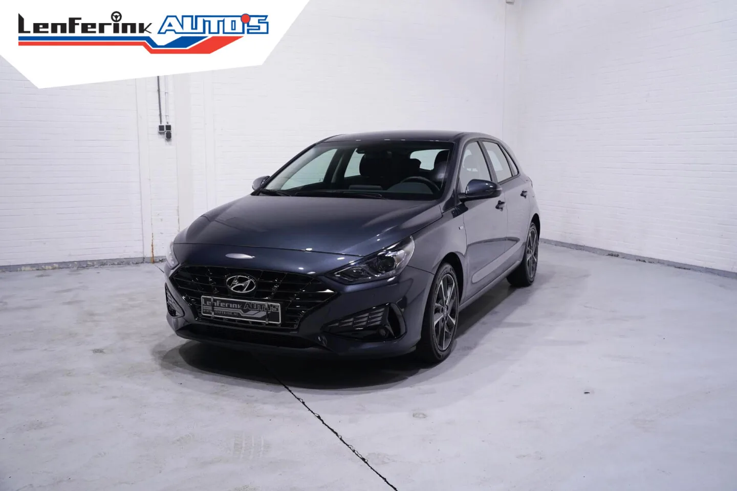 Hyundai i30 (2023) — foto 1