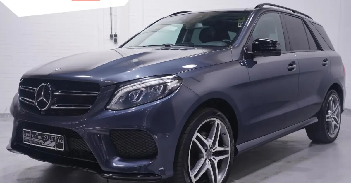 Mercedes-Benz GLE (2016) — foto 1
