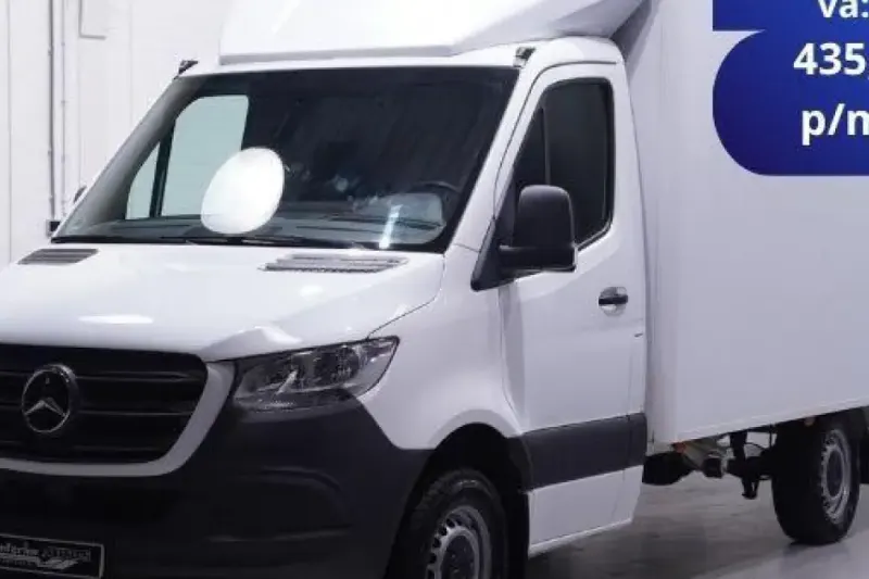 Mercedes-Benz Sprinter (2023)
