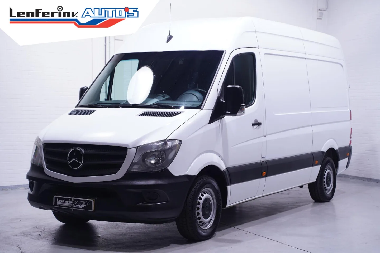 Mercedes-Benz Sprinter (2016) — foto 1