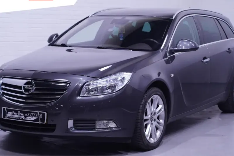 Opel Insignia (2010)