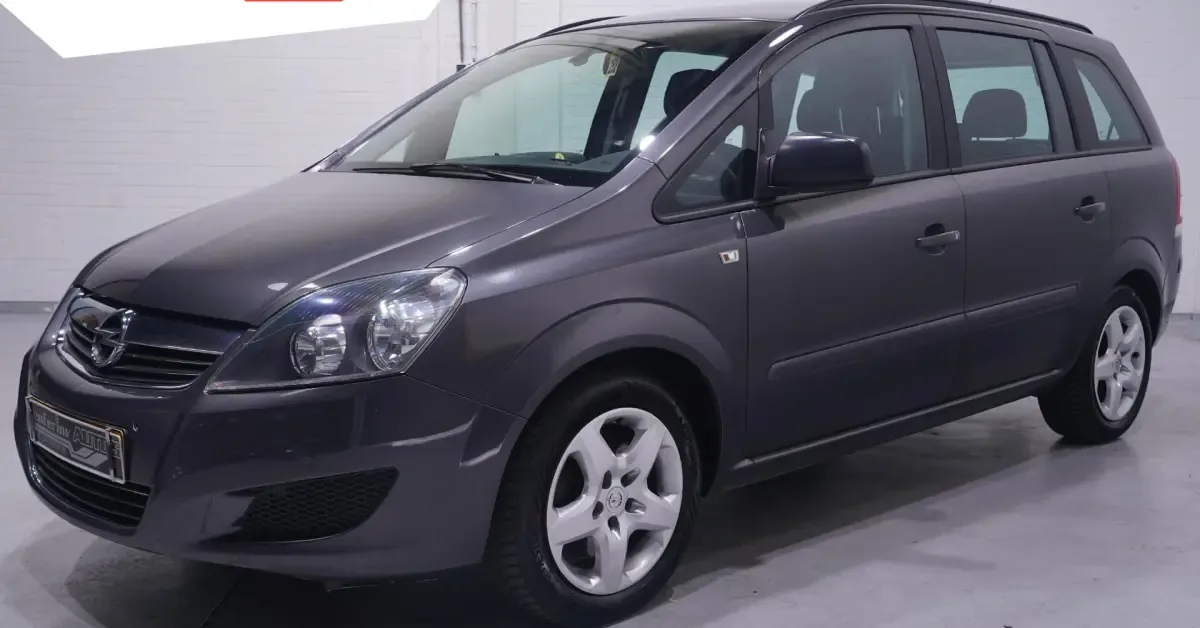 Opel Zafira (2012) — foto 1