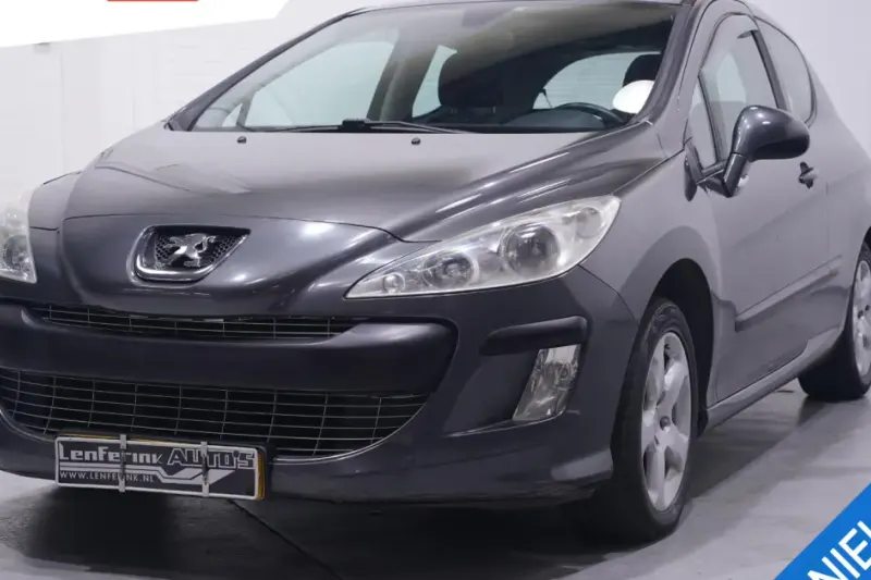 Peugeot 308 (2008)