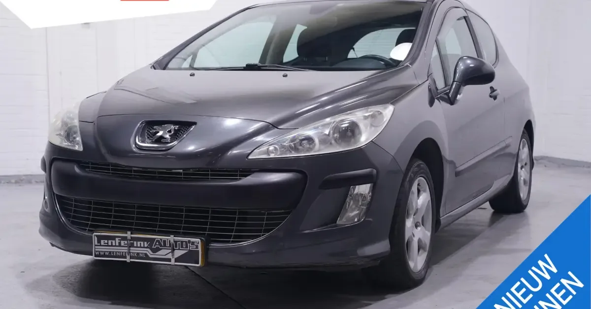 Peugeot 308 (2008) — foto 1