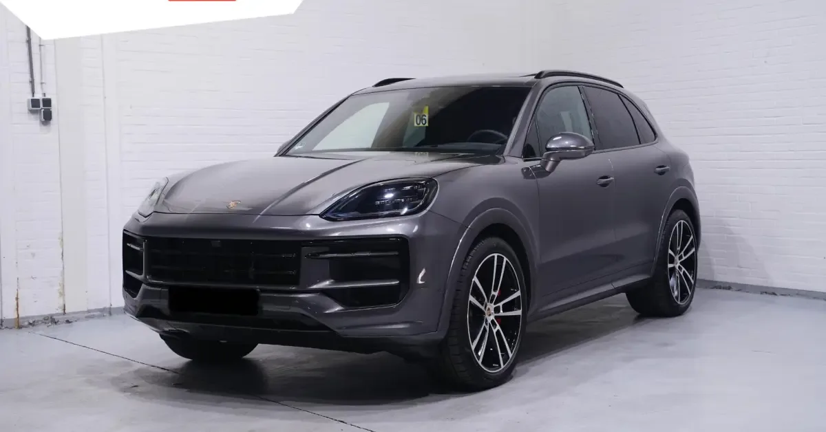 Porsche Cayenne (2025) — foto 1