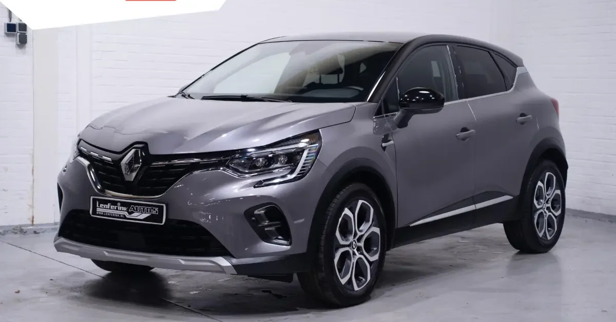 Renault Captur (2024) — foto 1