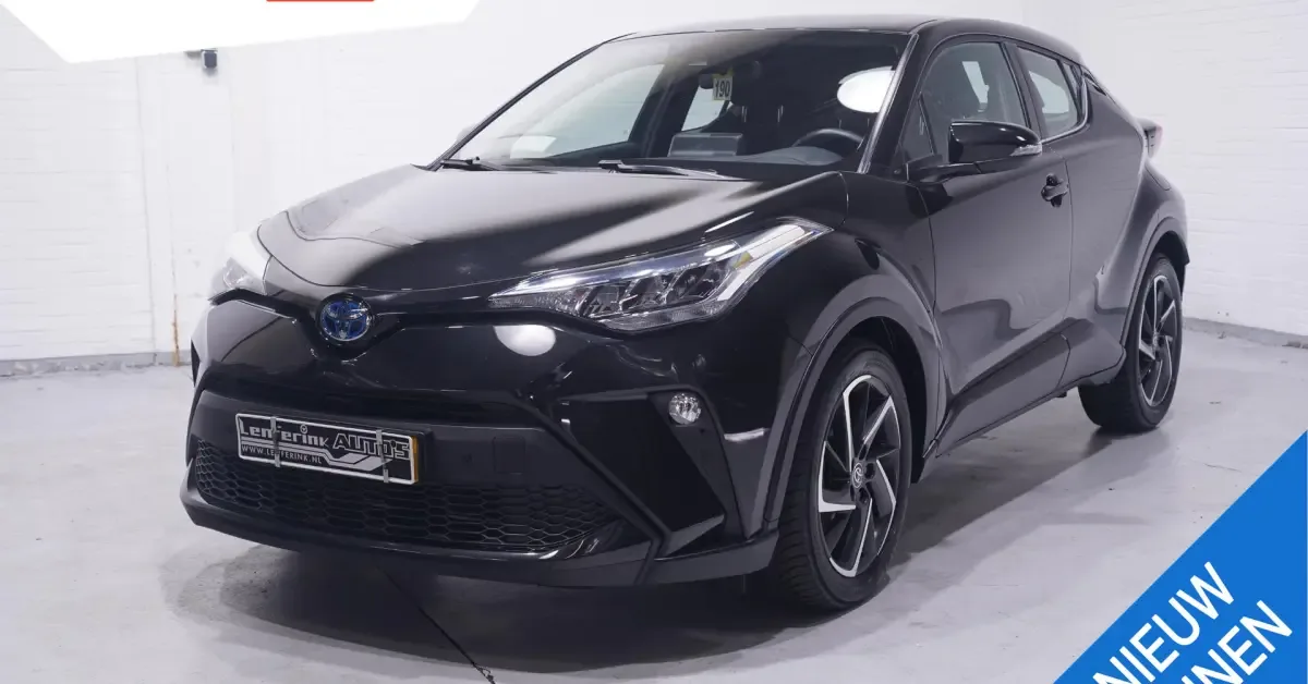Toyota C-HR (2022) — foto 1
