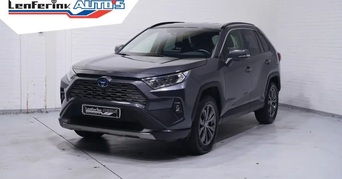Toyota RAV4 (2022) — foto 1