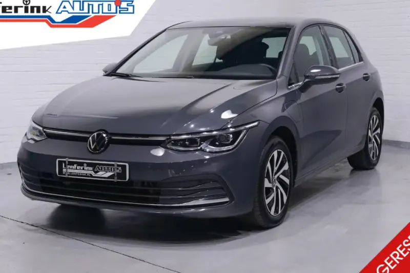 Volkswagen Golf (2022)