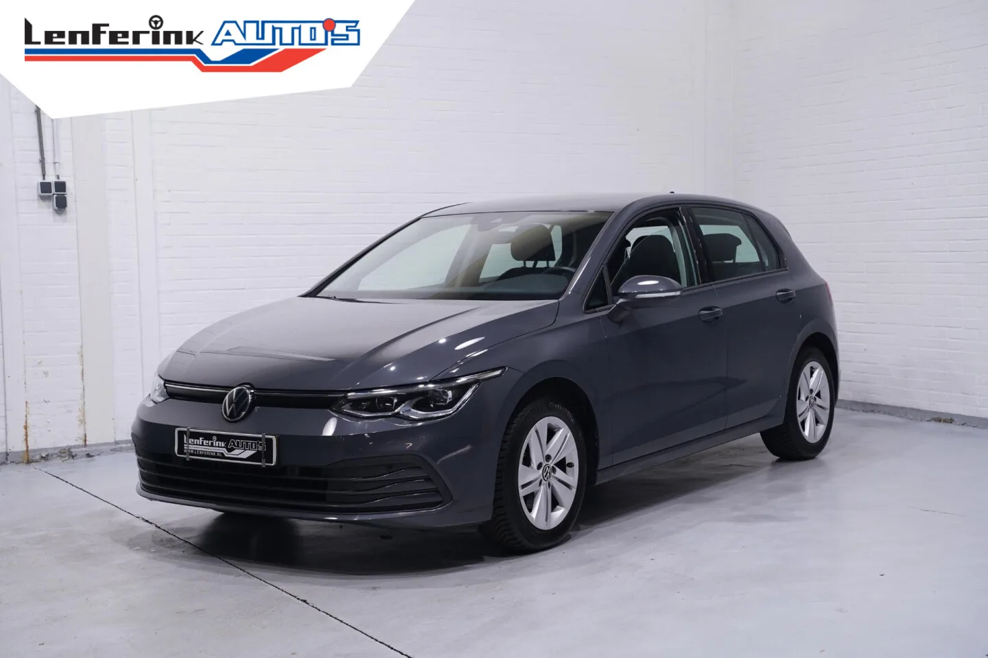 Volkswagen Golf (2020) — foto 1