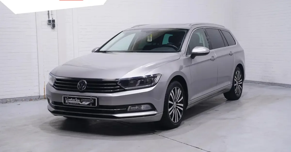 Volkswagen Passat (2017) — foto 1