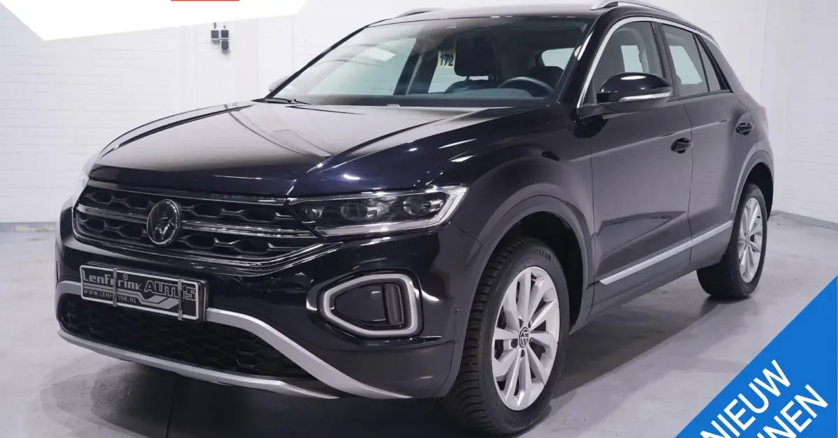 Volkswagen T-Roc (2024) — foto 1