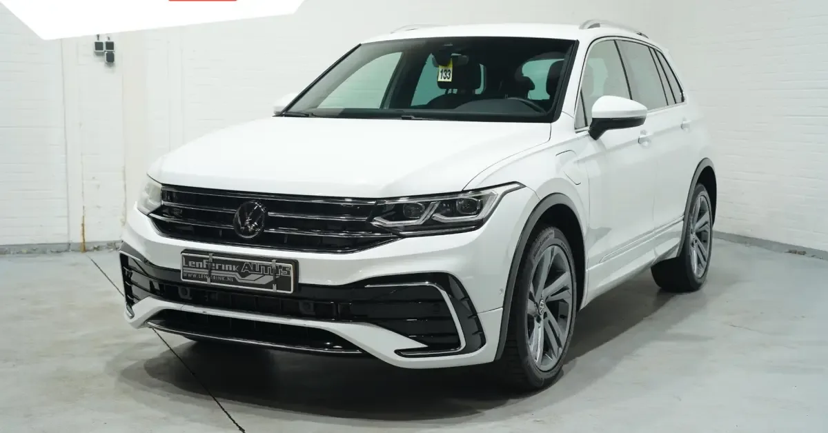 Volkswagen Tiguan (2022) — foto 1
