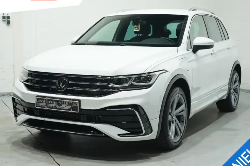 Volkswagen Tiguan (2022)
