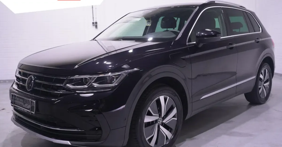 Volkswagen Tiguan (2022) — foto 1