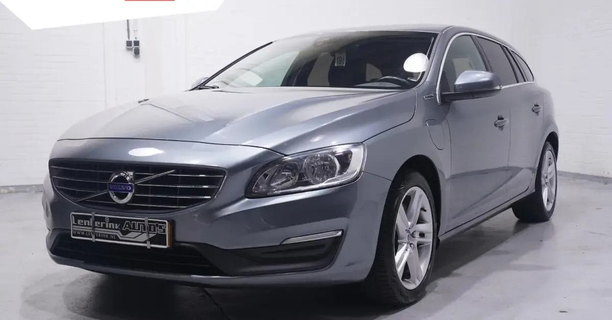 Volvo V60 (2016) — foto 1