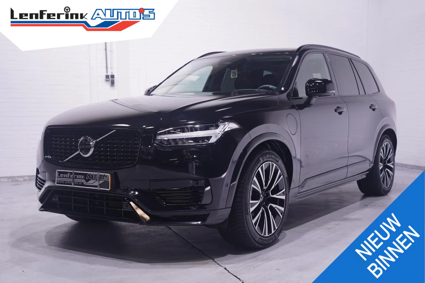 Volvo XC90 (2024) — foto 1