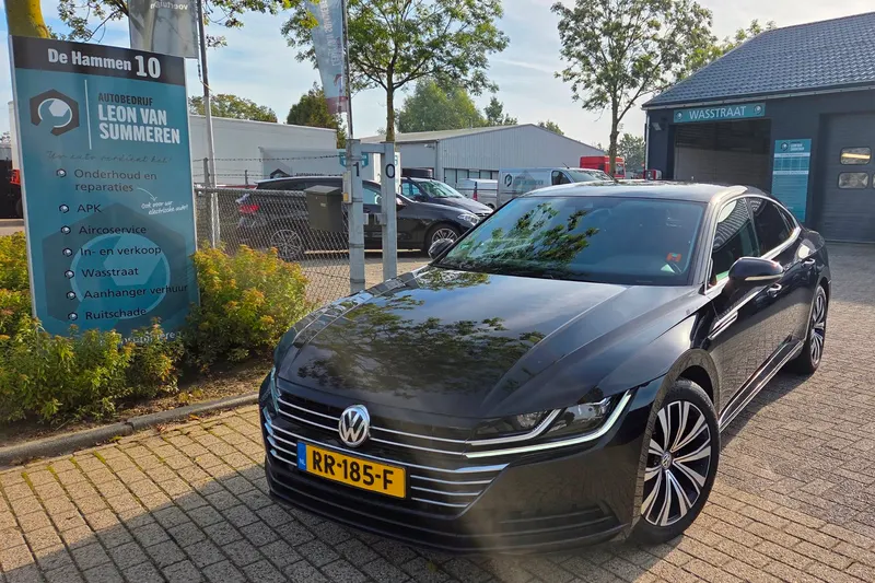 Volkswagen Arteon (2018)
