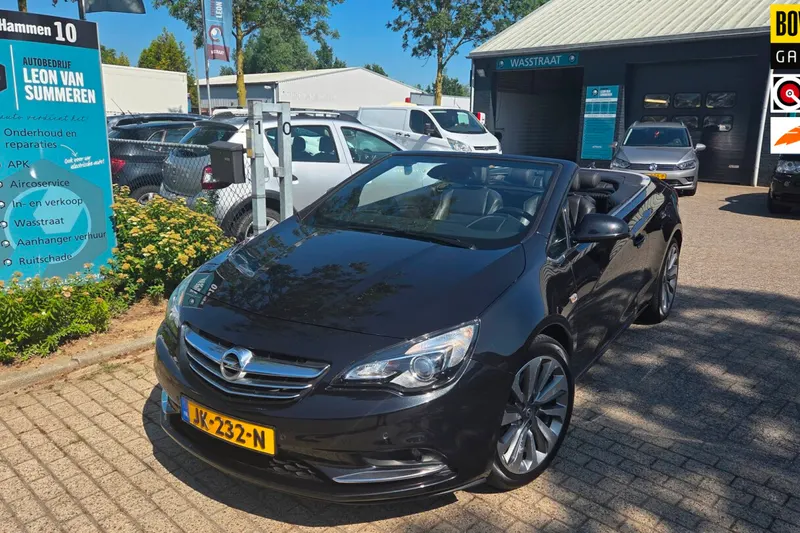 Opel Cascada (2016)