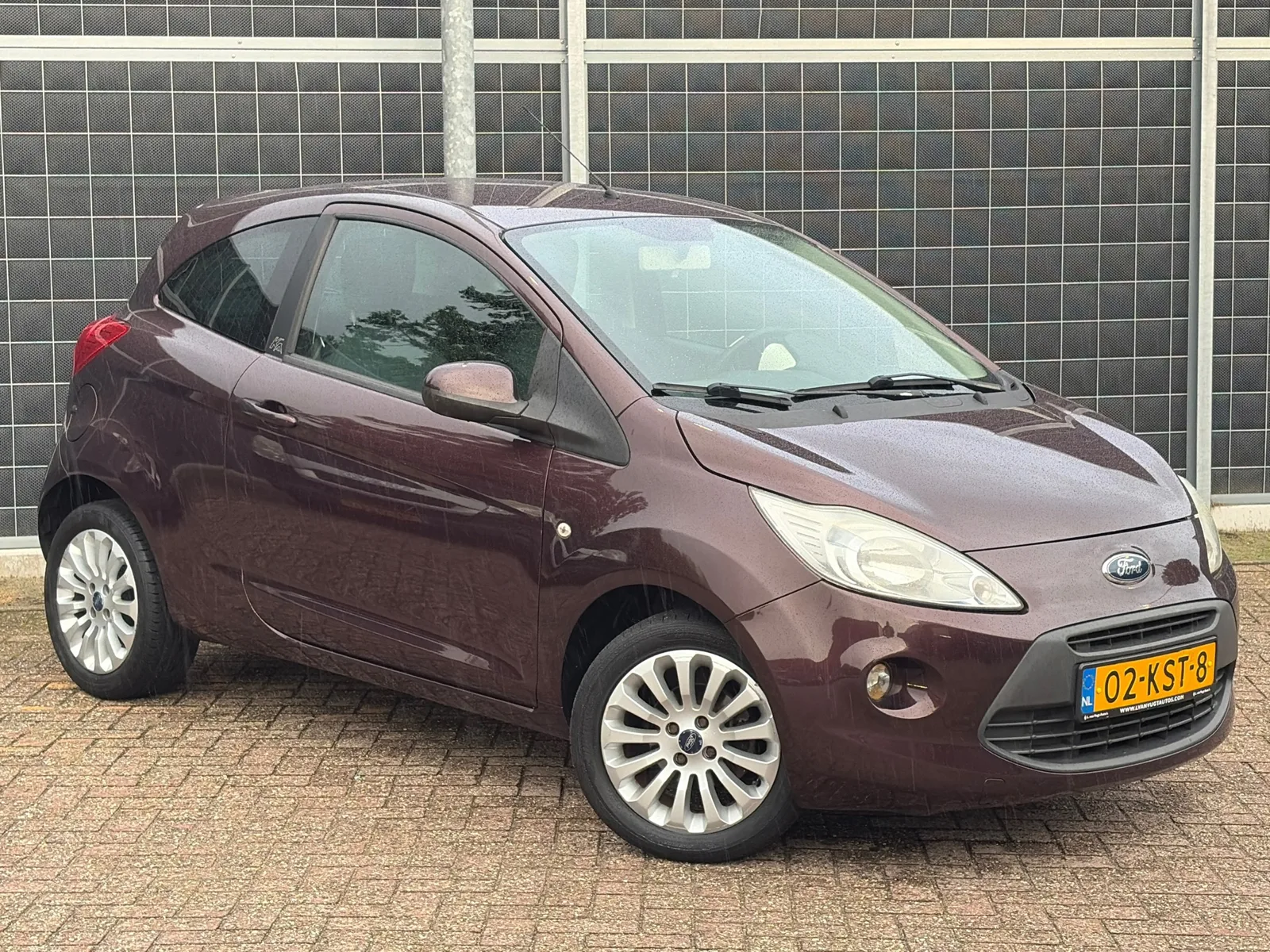 Ford Ka (2010) — foto 1