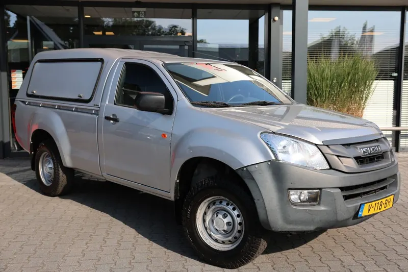 ISUZU D-Max (2016)