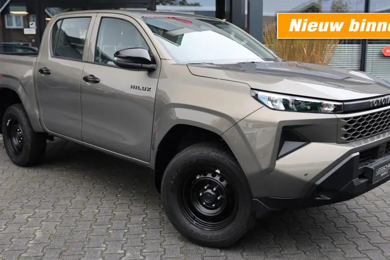 Toyota Hilux (2026)