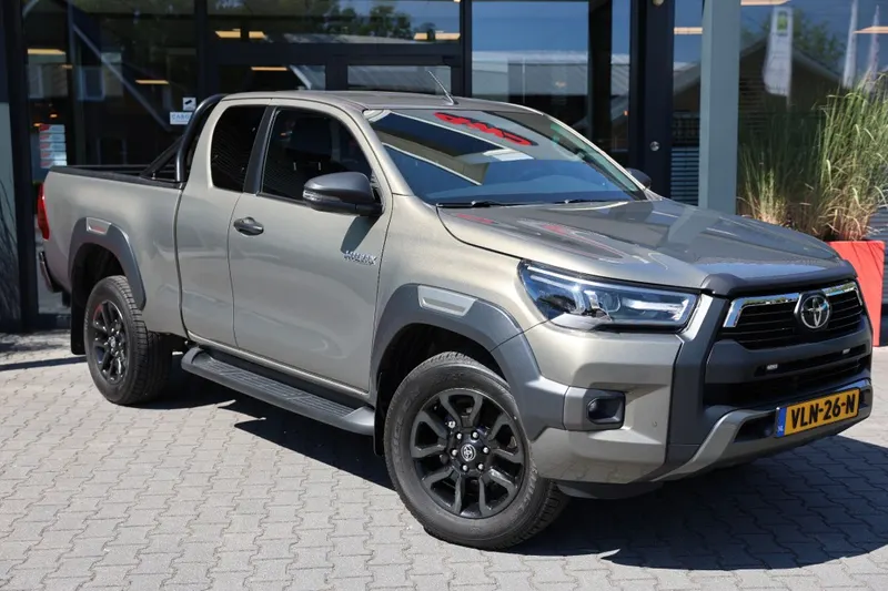 Toyota Hilux (2021)