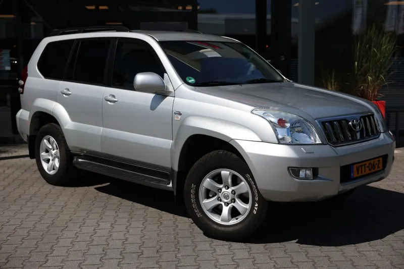 Toyota LANDCRUISER (2007)