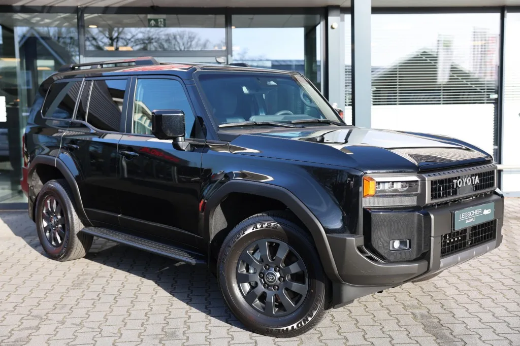 Toyota LANDCRUISER (2024) — foto 1