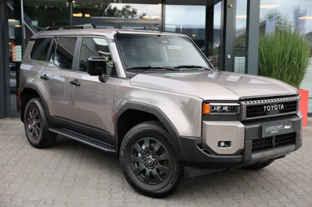 Toyota LANDCRUISER (2026) — foto 1
