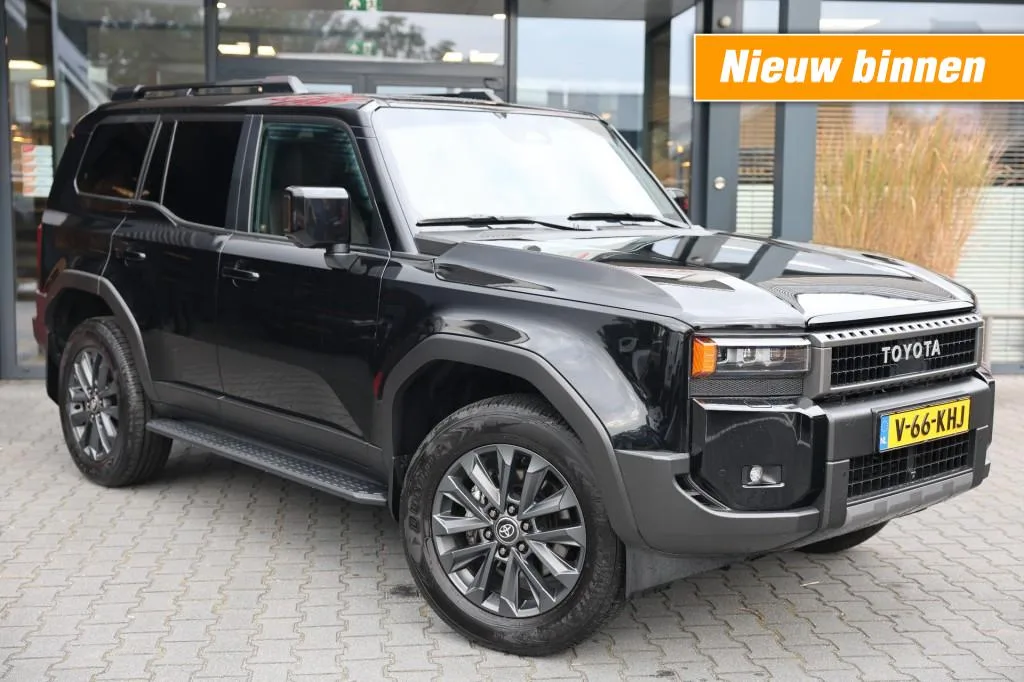Toyota Land Cruiser (2024) — foto 1