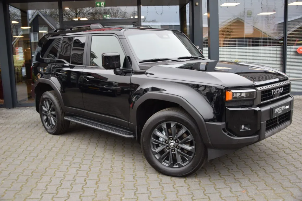 Toyota LANDCRUISER (2026) — foto 1