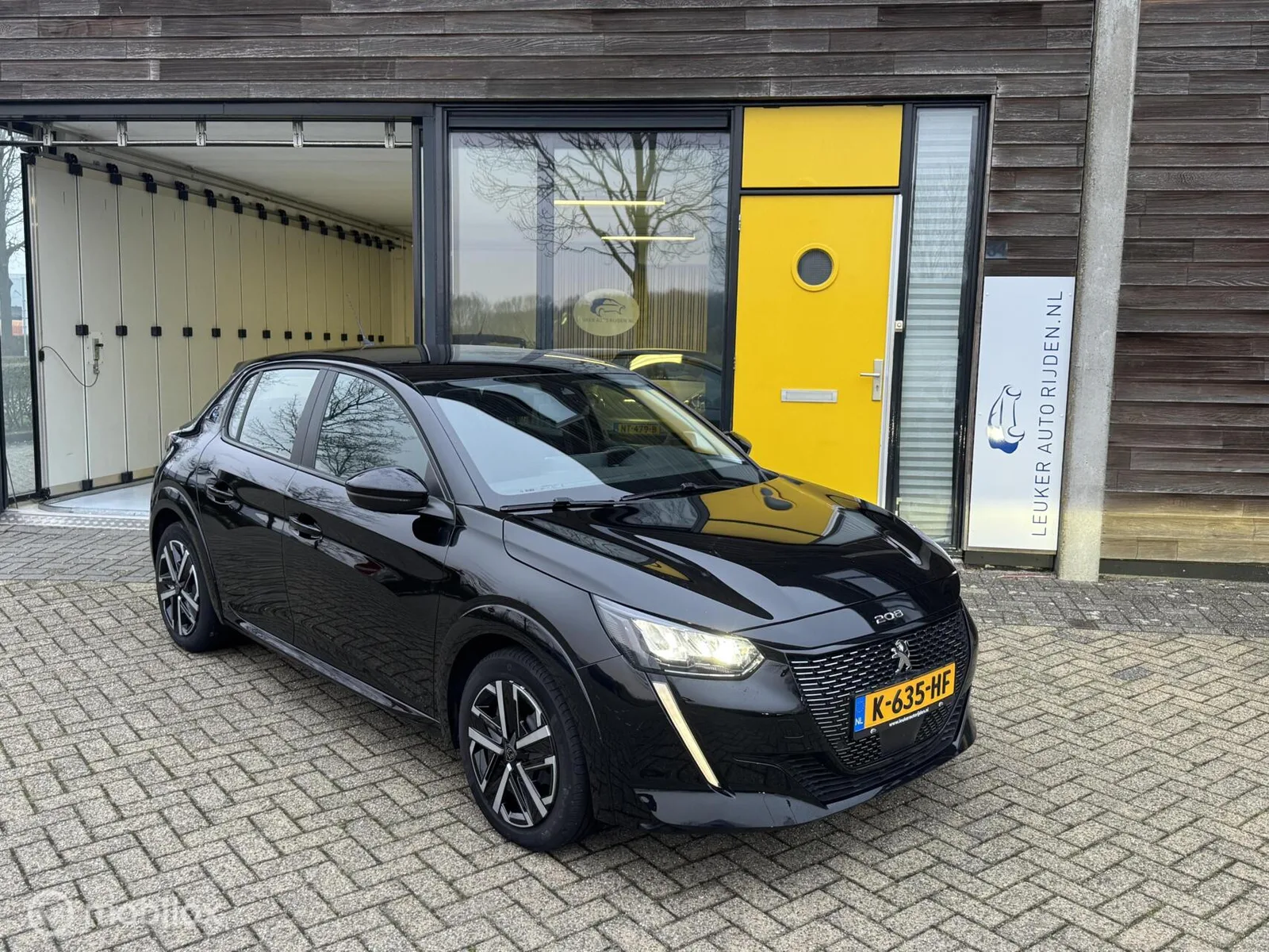 Peugeot e-208 (2020) — foto 1