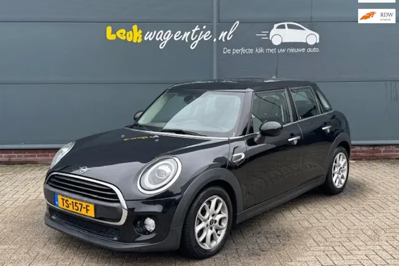 MINI One (2018)