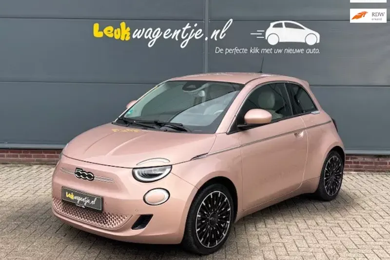 Fiat 500 (2021)