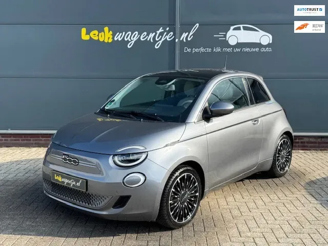 Fiat 500e (2021) — foto 1