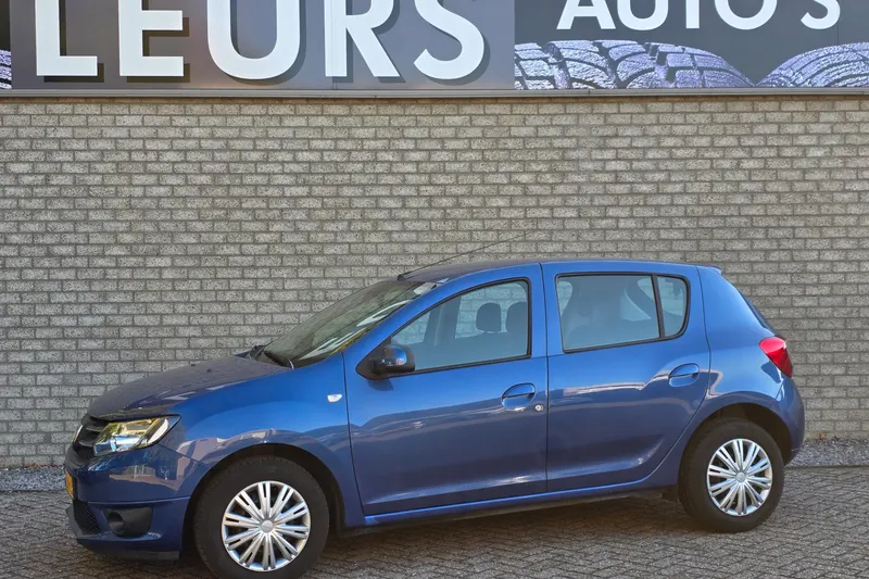 Dacia Sandero (2013)