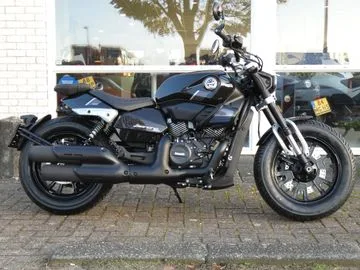 Benelli Leoncino Bobber (2026) — foto 1
