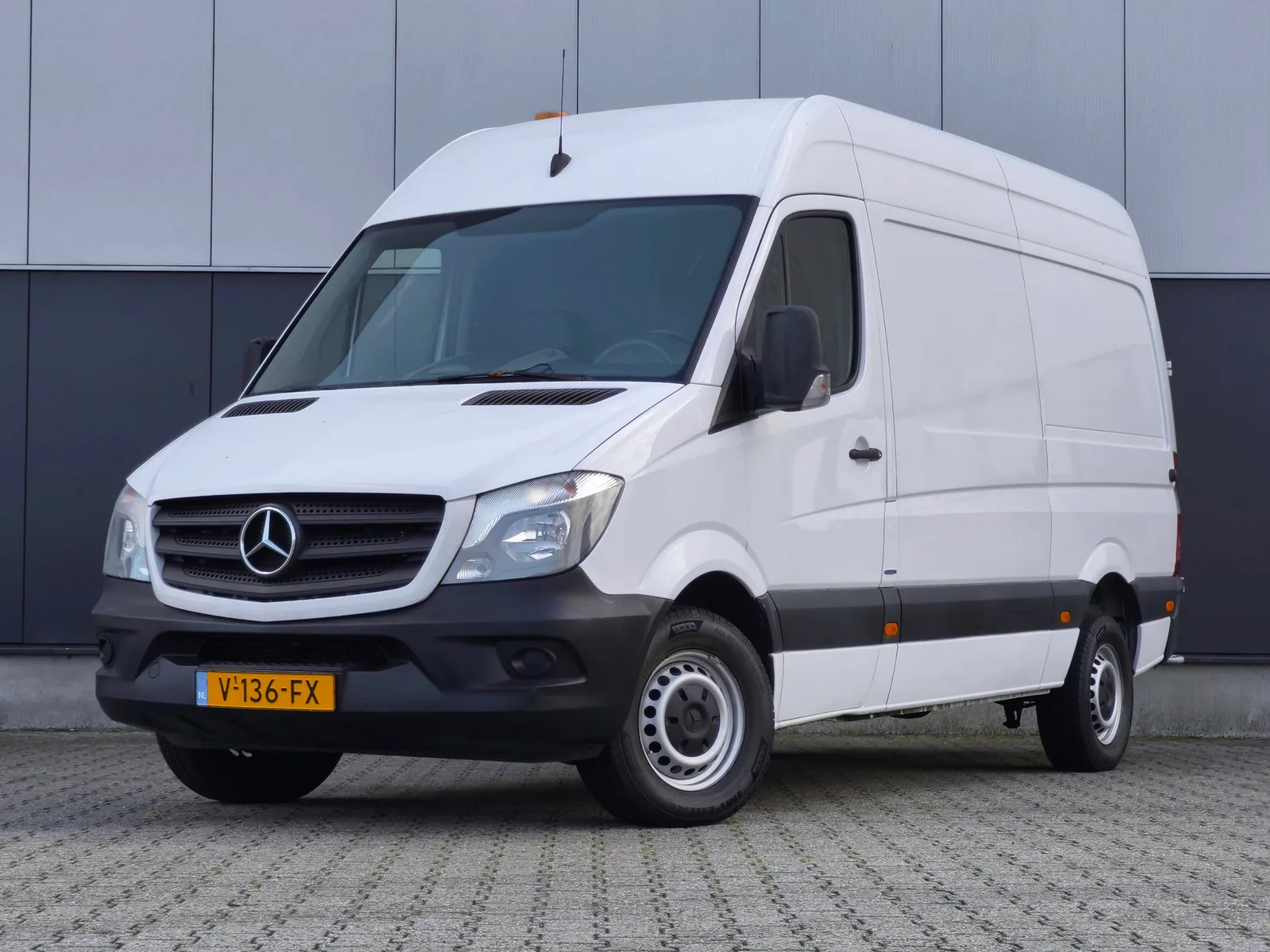 Mercedes-Benz Sprinter (2017) — foto 1