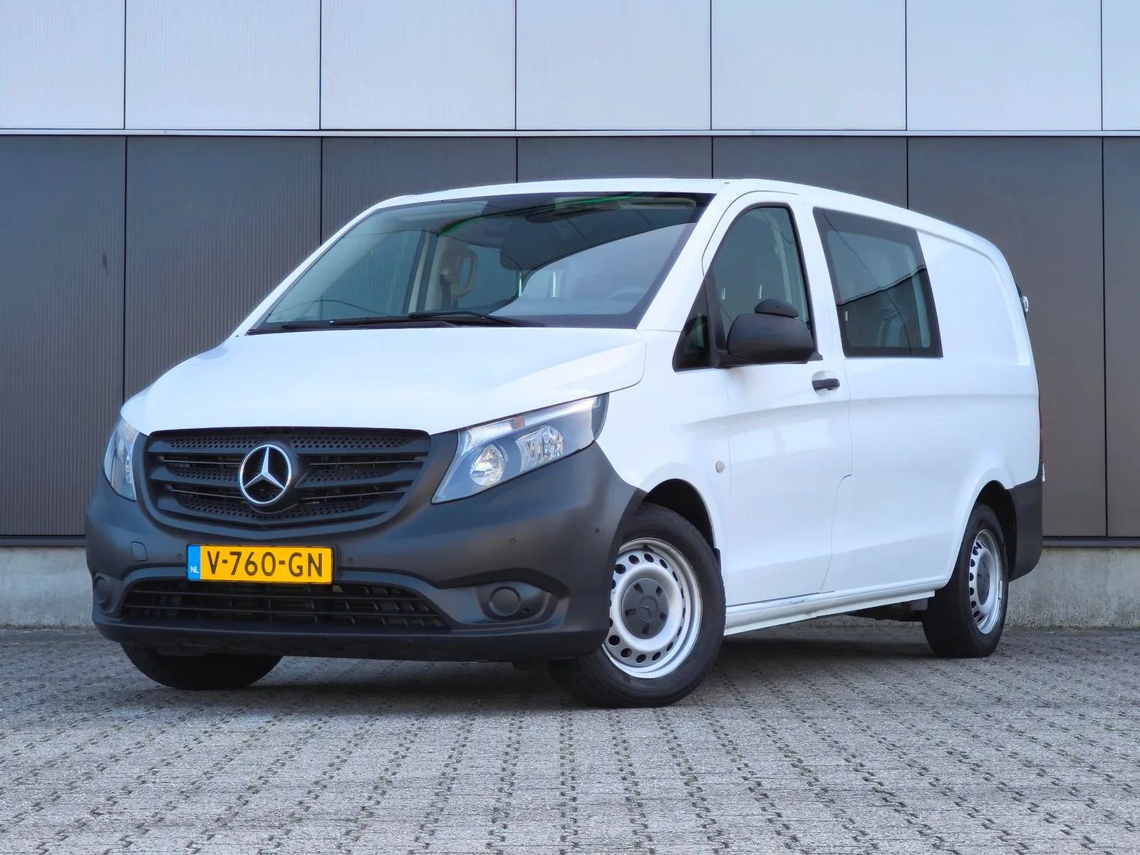 Mercedes-Benz Vito (2017) — foto 1