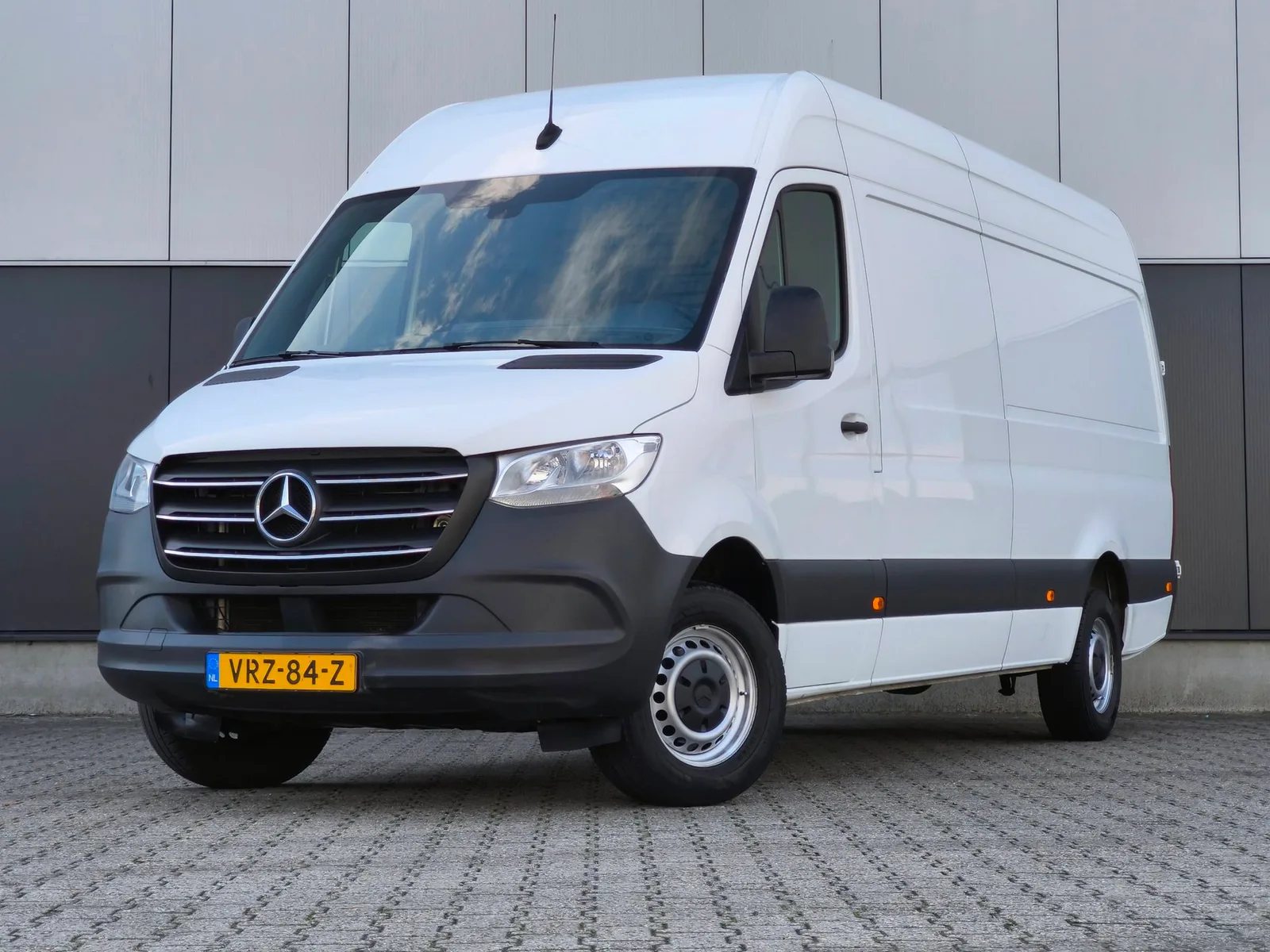 Mercedes-Benz Sprinter (2022) — foto 1