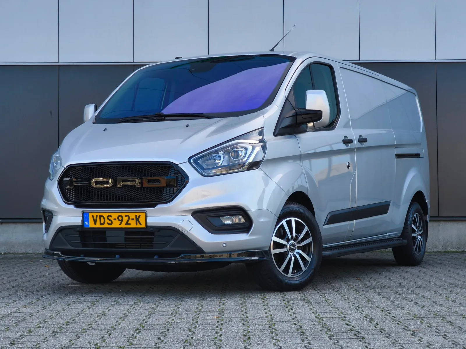 Ford Transit Custom (2019) — foto 1