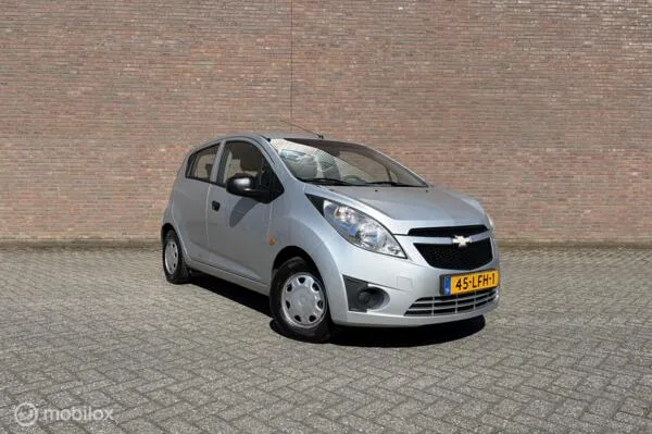Chevrolet Spark (2010) — foto 1